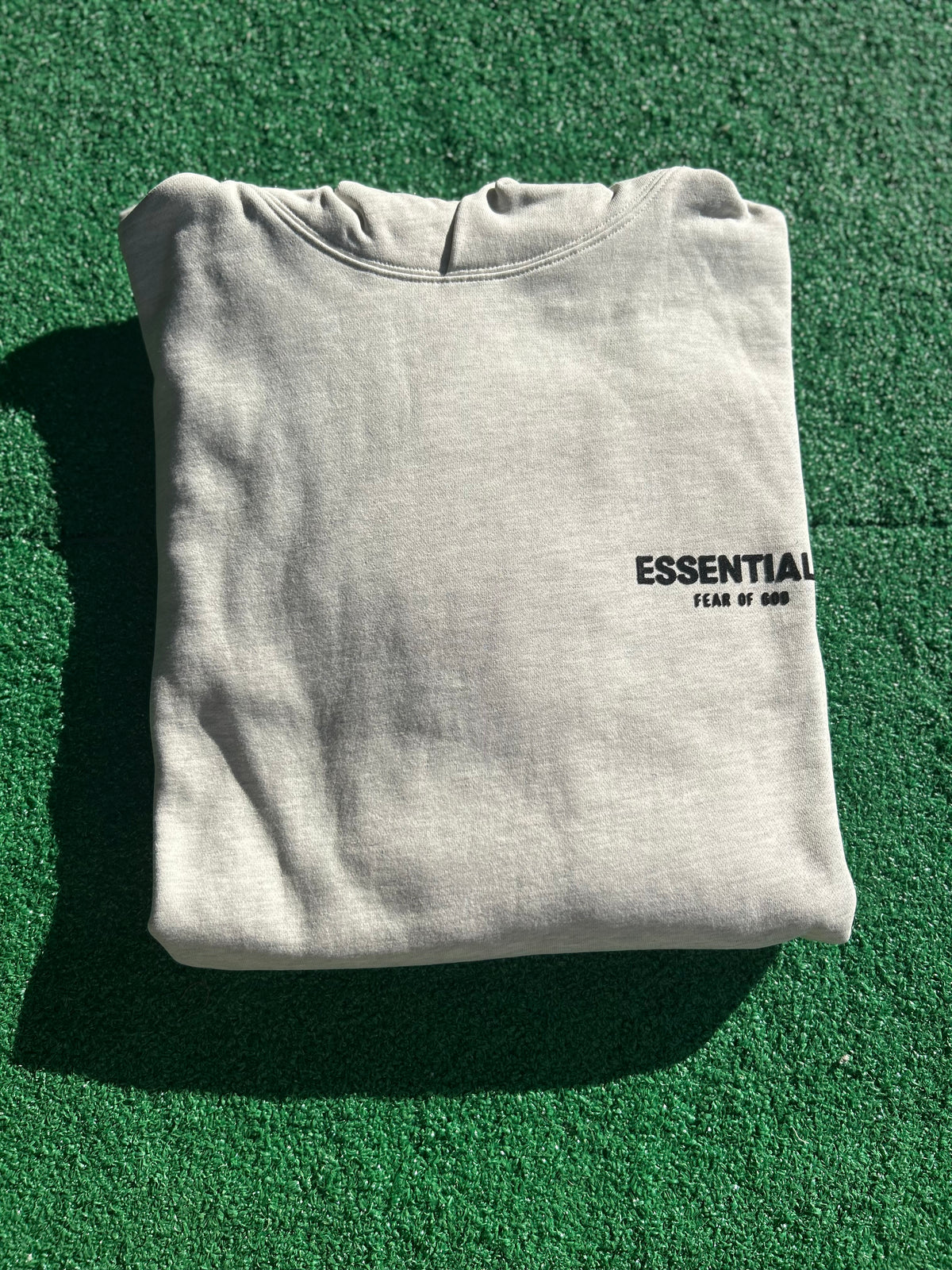 Essential SS22 (Dark Oatmeal)