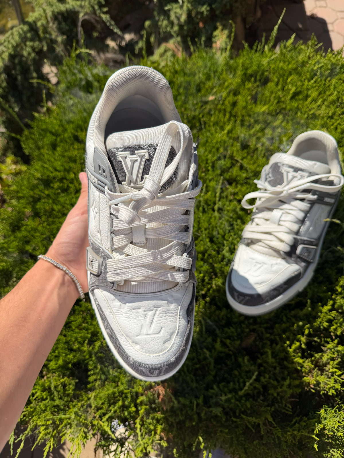 LV trainers