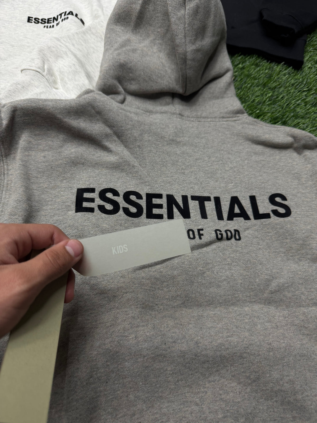 Kids Essnetial hoodies (Stretch limo)