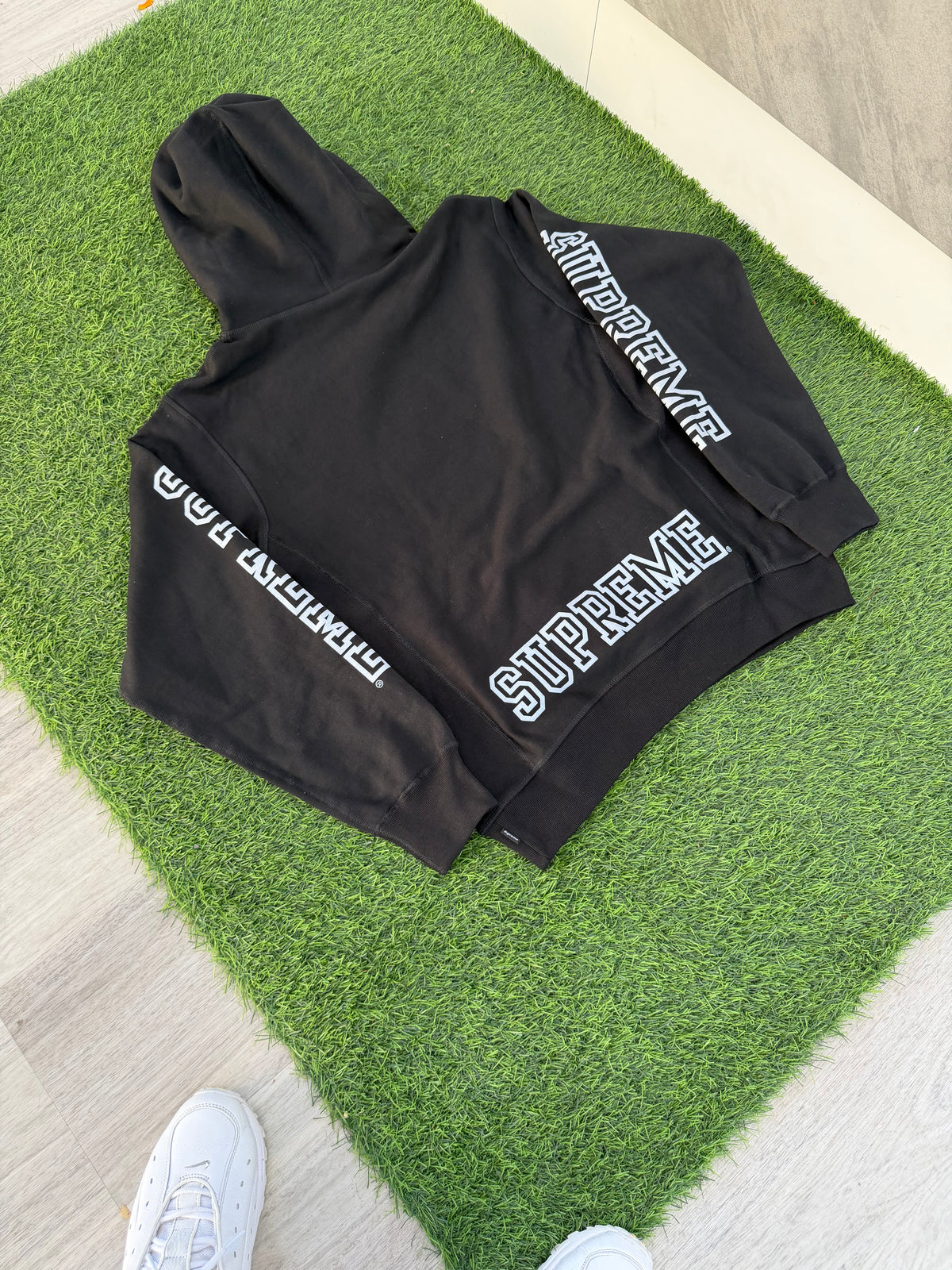 Supreme hoodie back logo only