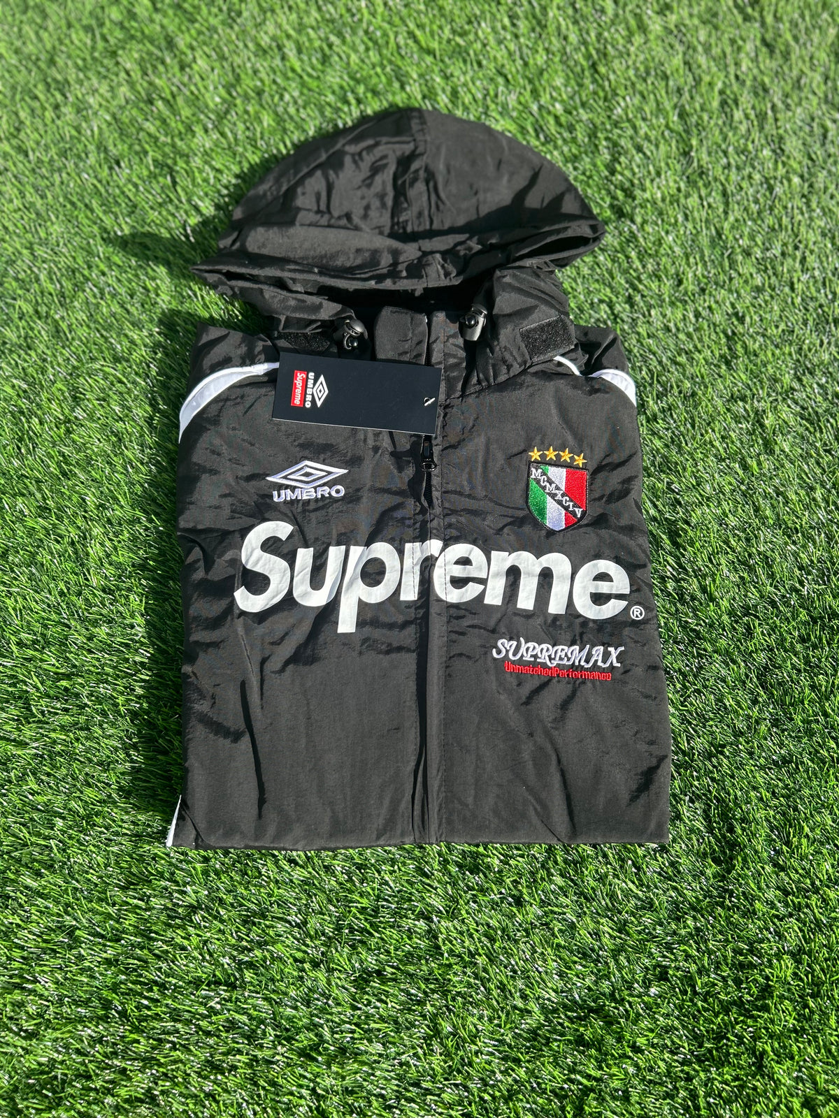 Supreme X Umbro Windbreaker TRACKSUIT (JACKET + PANTS)
