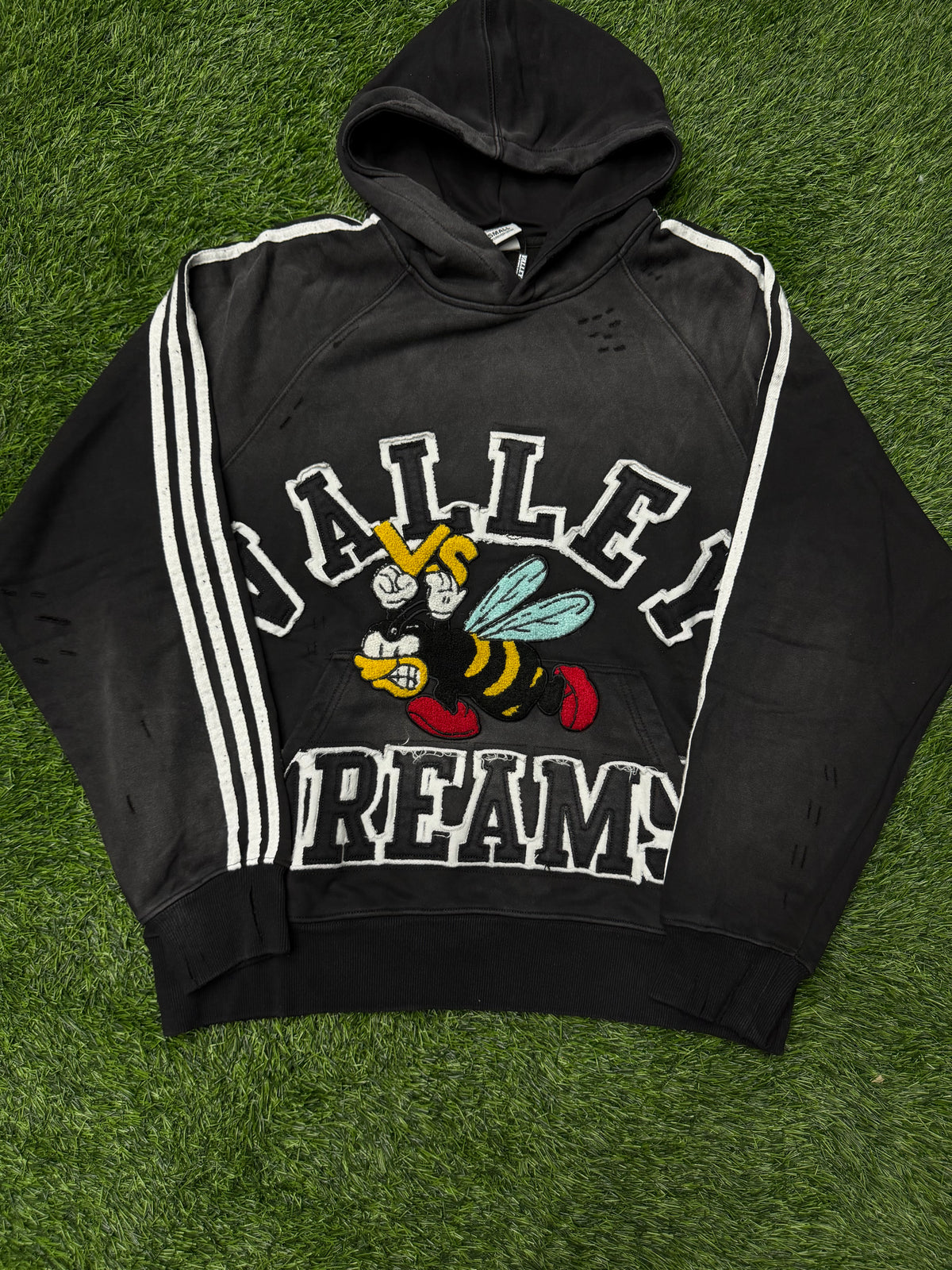 Vale Bee hoodie