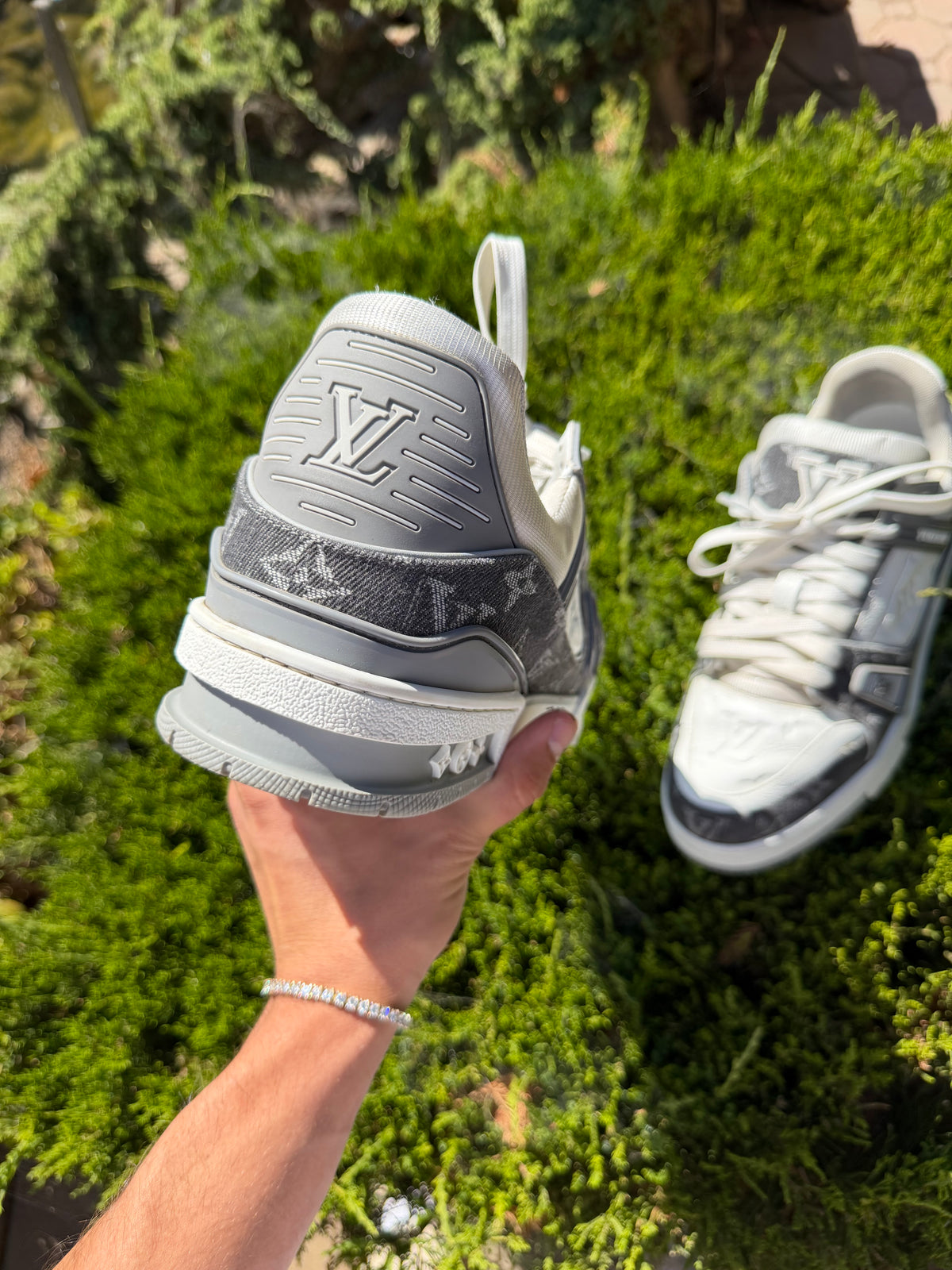 LV trainers