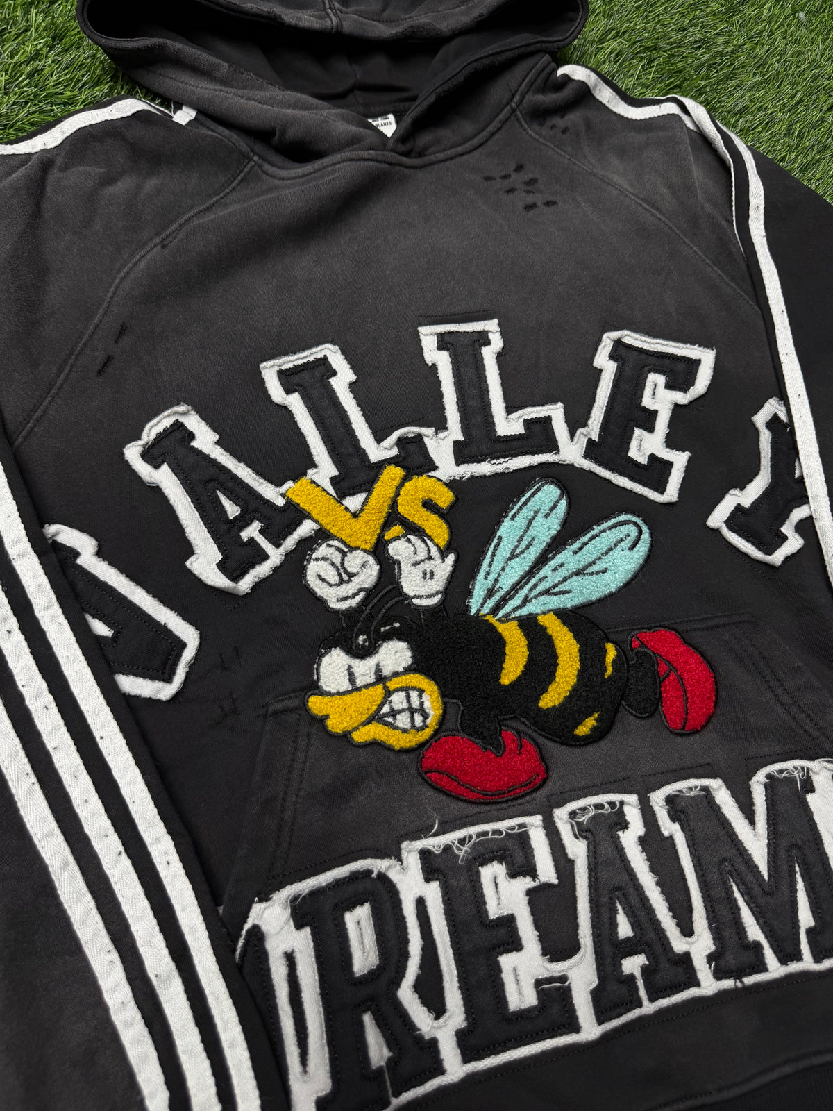 Vale Bee hoodie