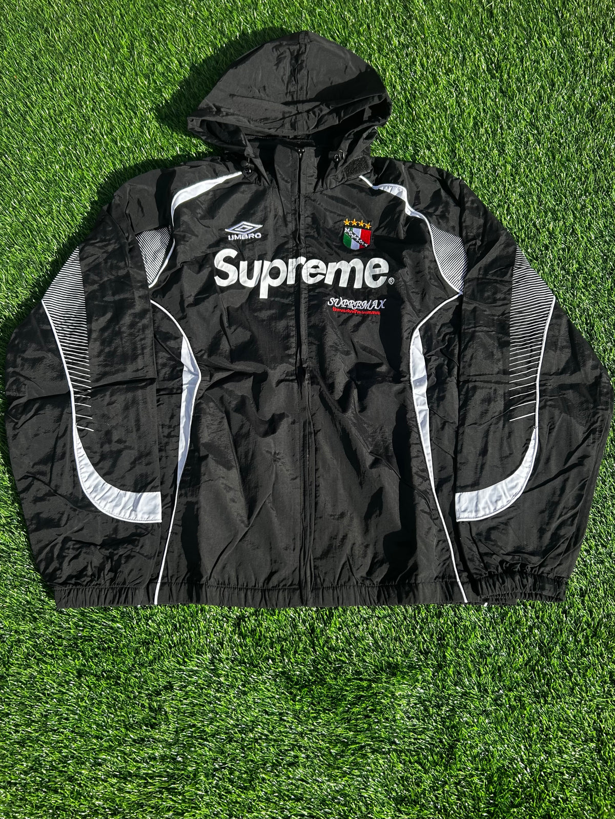 Supreme X Umbro Windbreaker TRACKSUIT (JACKET + PANTS)