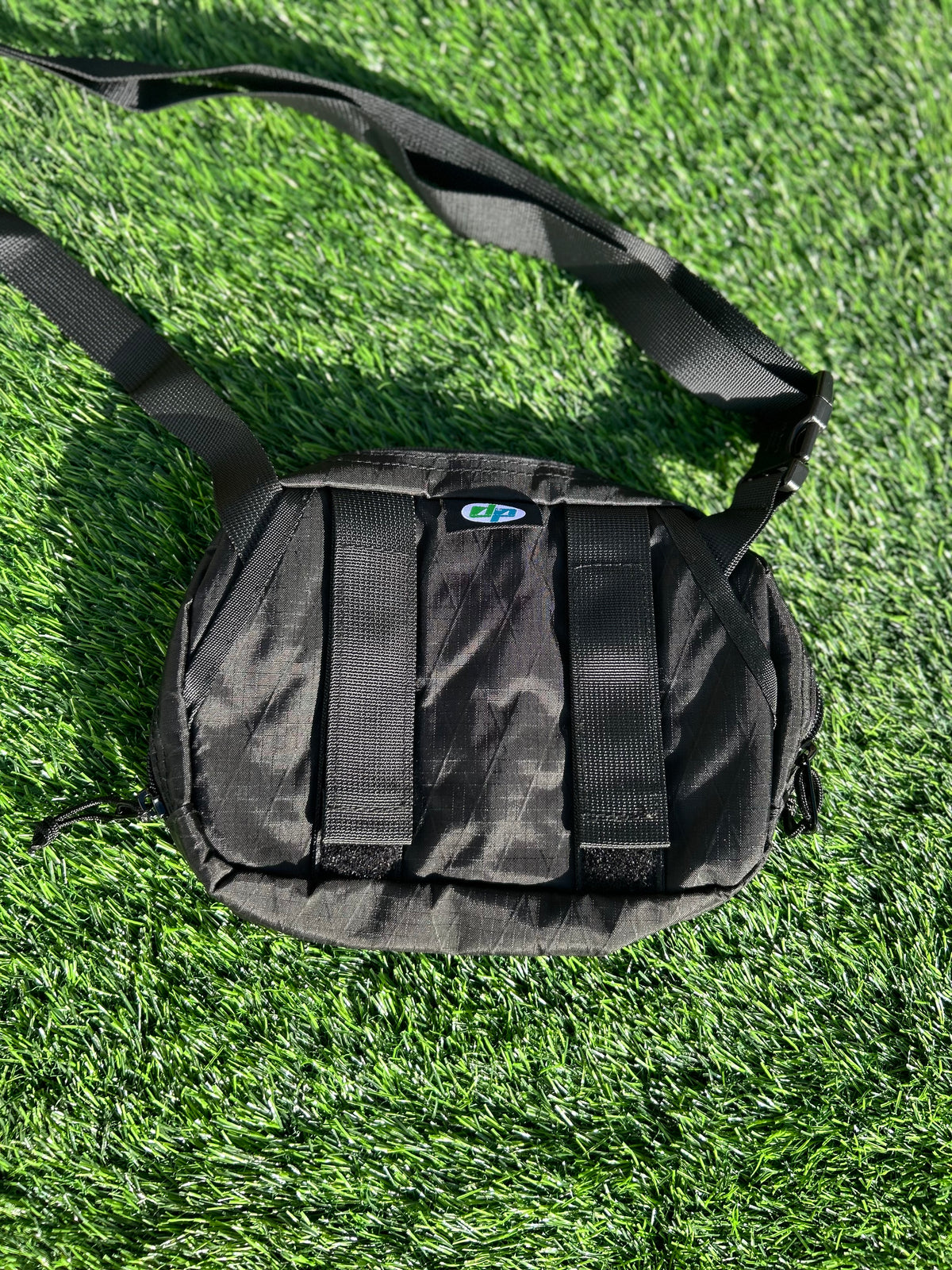 SUPREME shoulder bag