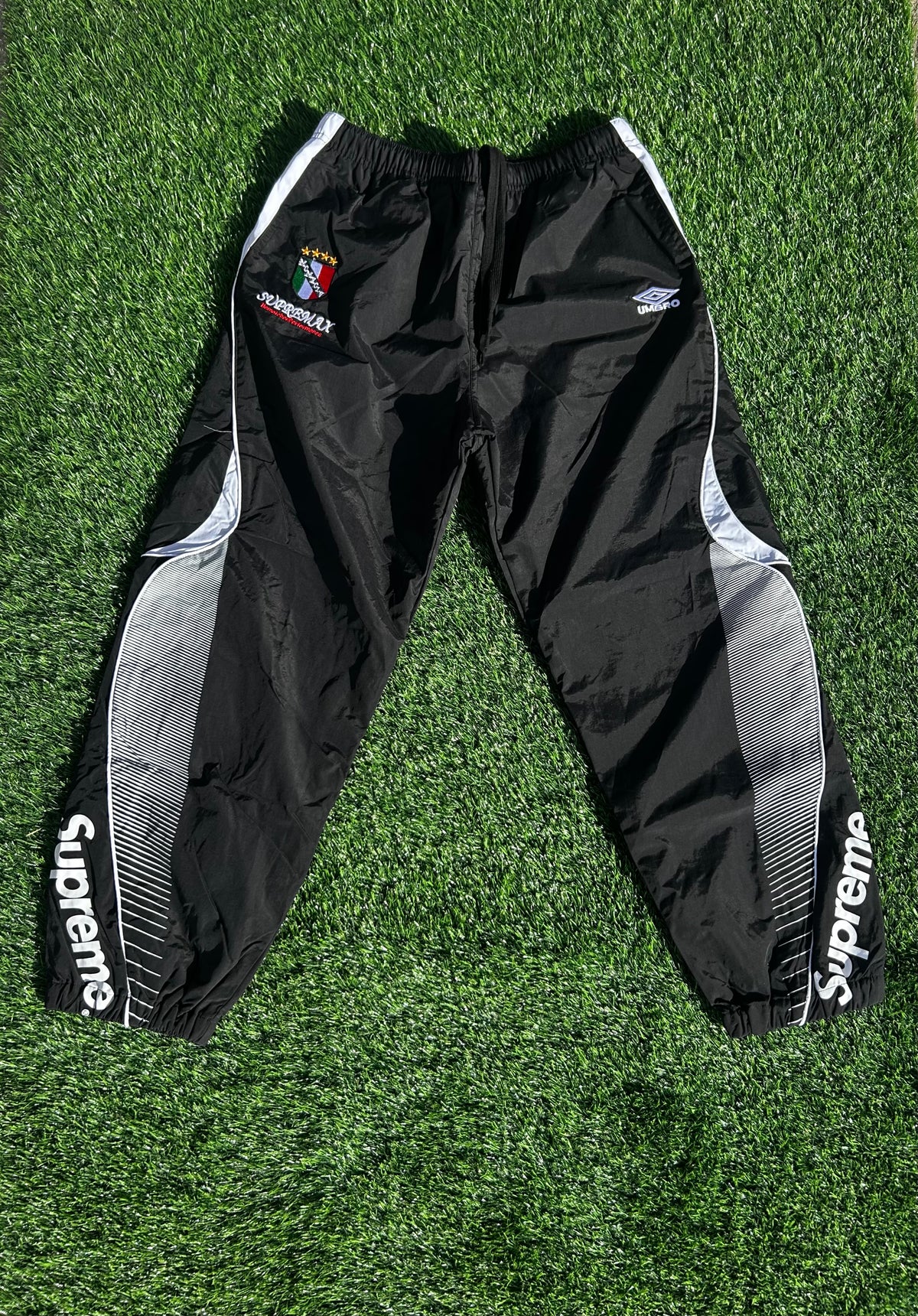 Supreme X Umbro Windbreaker TRACKSUIT (JACKET + PANTS)