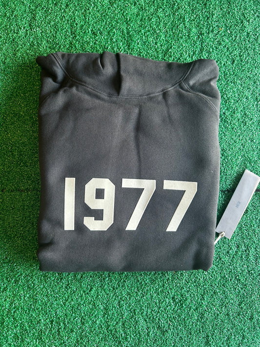 1977 Essential ‘Iron’